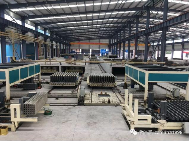 M09墻板生產線現場圖集 M09墻板生產線現場圖集